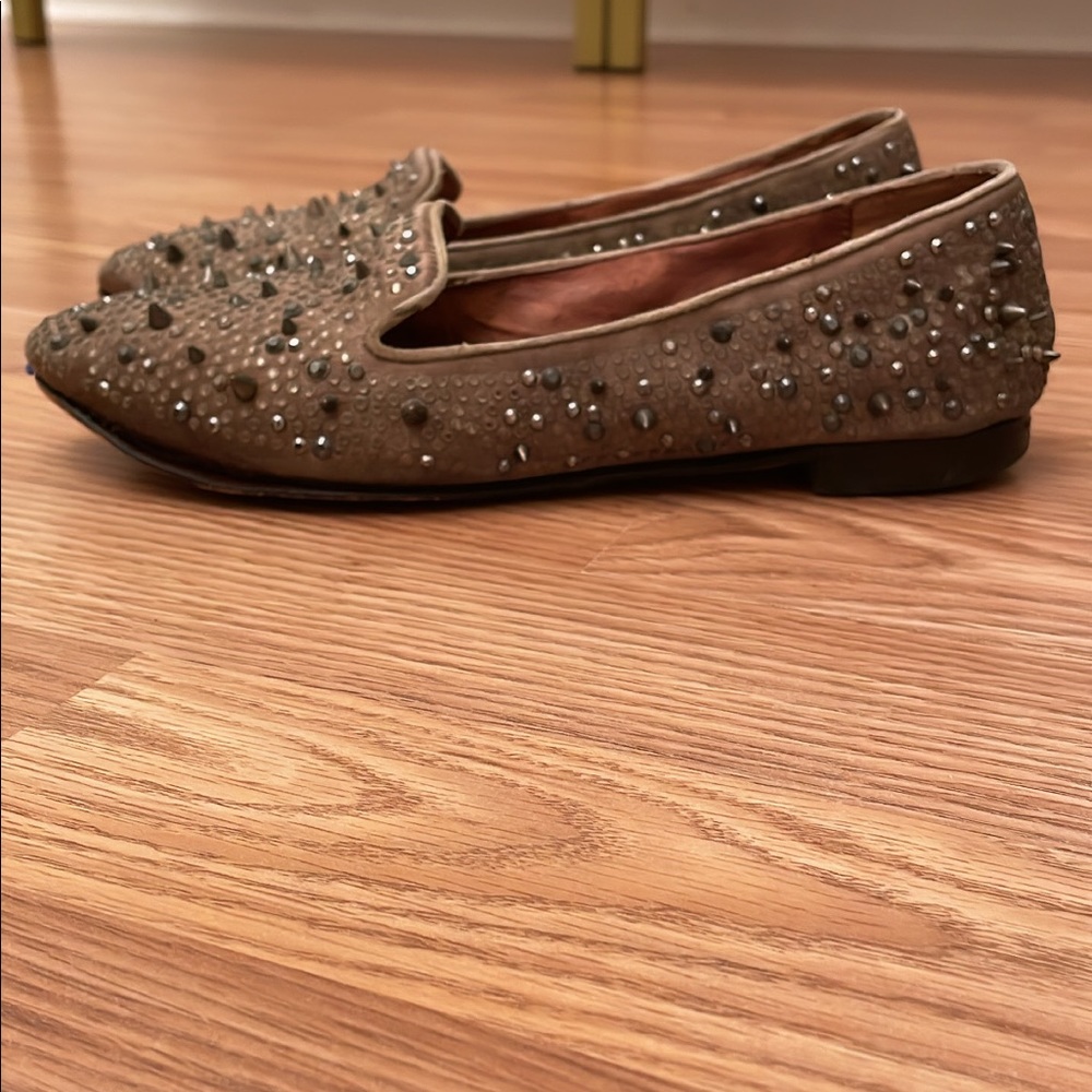 Comfortable Sam Edelman Flats.